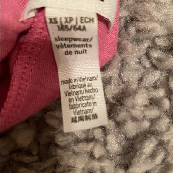 PINK SHORTS - Picture 3 of 3